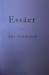 Omslag till boken Essäer